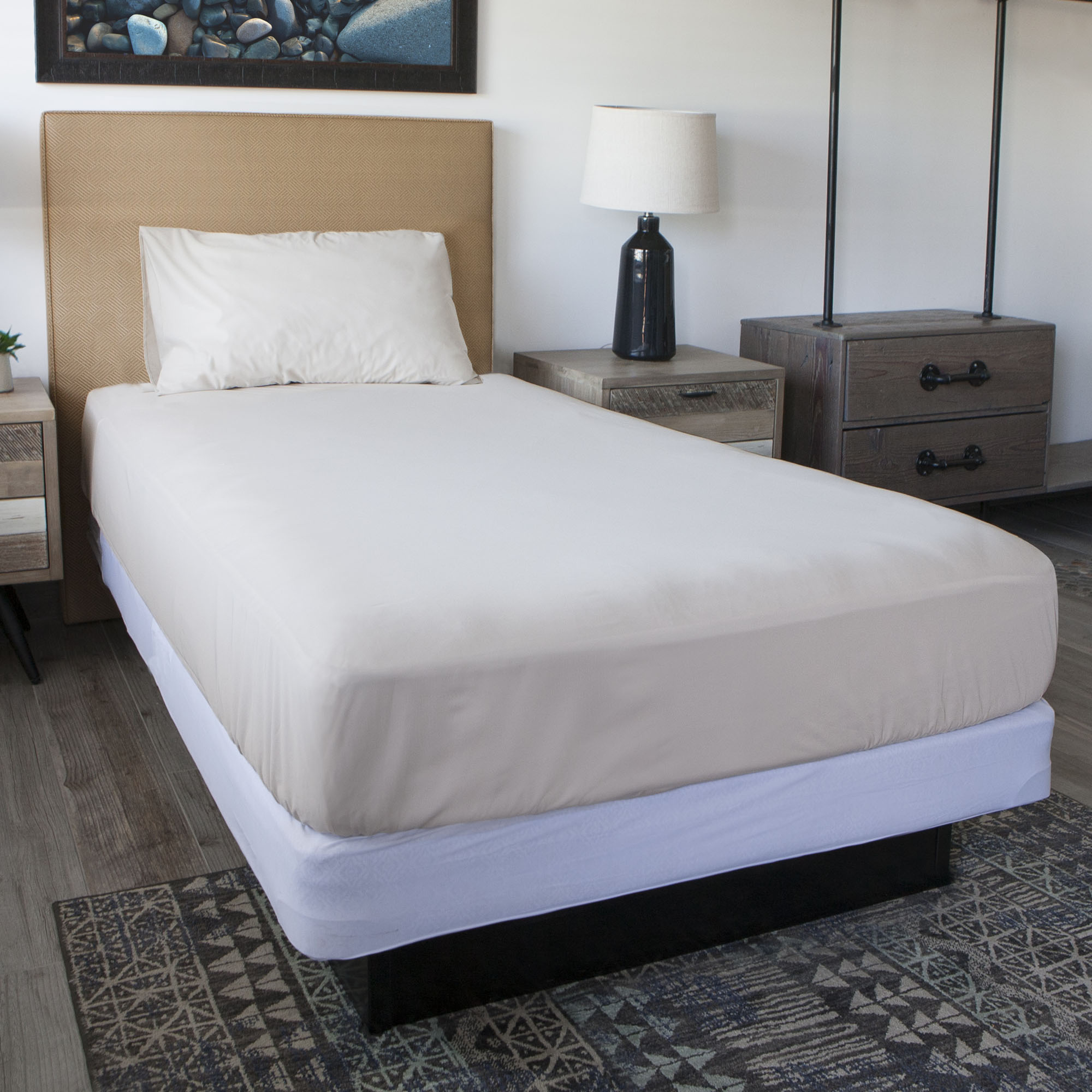 Waterproof Mattress Protectors by Conni